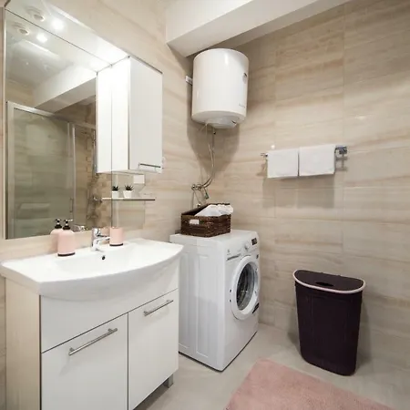 Midsummer Night's Dream Apartment Makarska