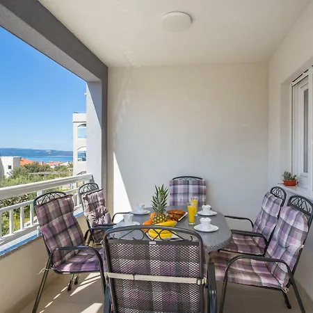 Apartment Midsummer Night's Dream Makarska